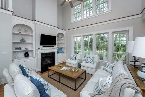 548 Oyster Rake Drive