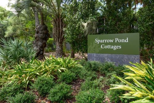1055 Sparrow Pond Cottage
