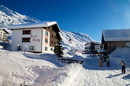 Bed & Breakfast Haus K�ng