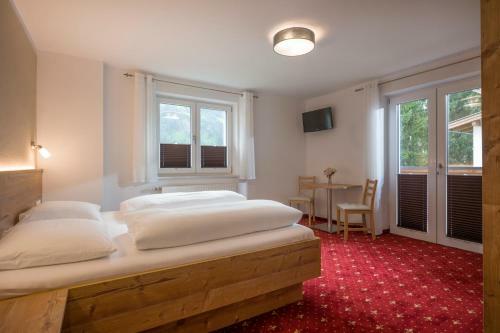 Hostal Garni Nill