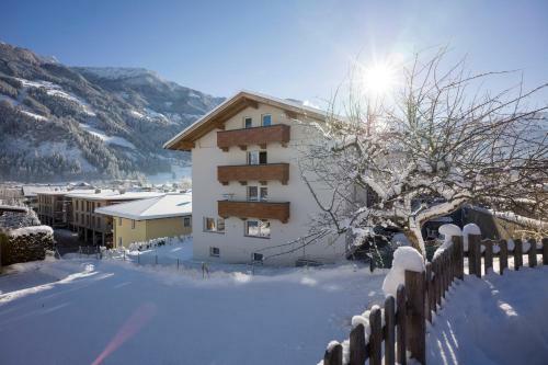 Hostal Garni Nill
