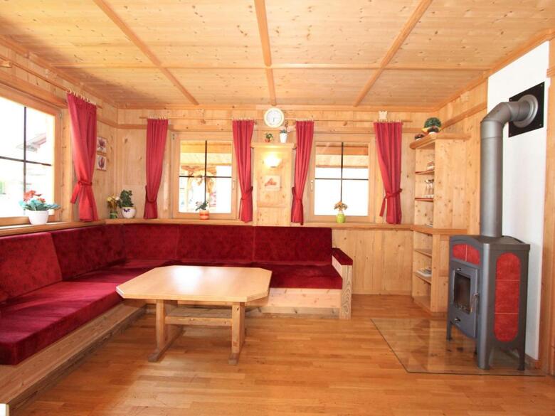 Aparth�user Schwendau