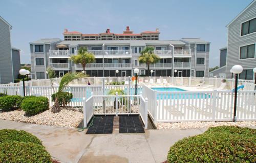 Apartamento Sea Cloisters 205e Condo