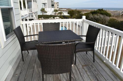Admirals Roost Home