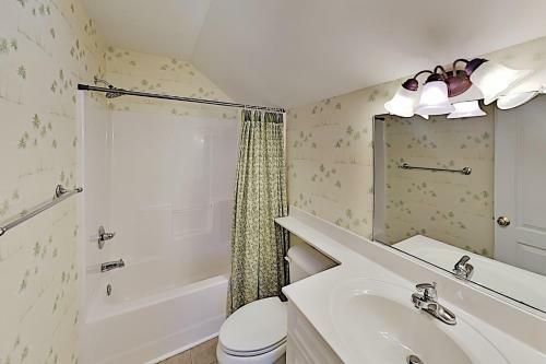 New Listing! Oceanside Village Beach Home With Pool Home