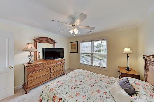 New Listing! Oceanside Village Beach Home With Pool Home