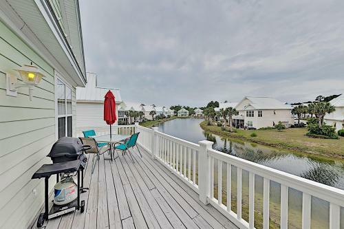 New Listing! Oceanside Village Beach Home With Pool Home