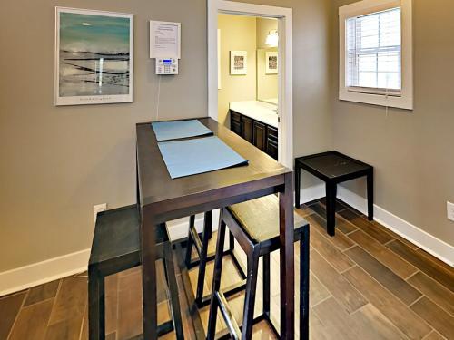 2724 Kashton Dr Home