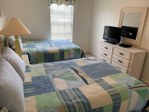 Beach Hutt Home