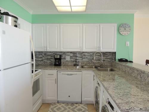 Hotel Beach Vacation Condos South