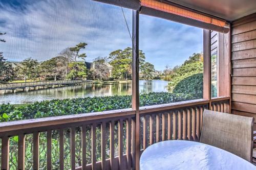 Apartamento Beautiful Lakefront Condo - 5 Min Walk To Beach!