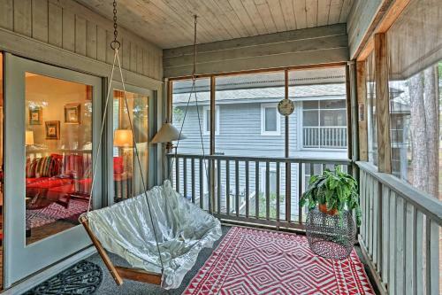 Apartamento Golfers Retreat In Tidewater With Pool Access!
