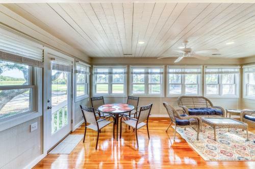 445 Golf Shores