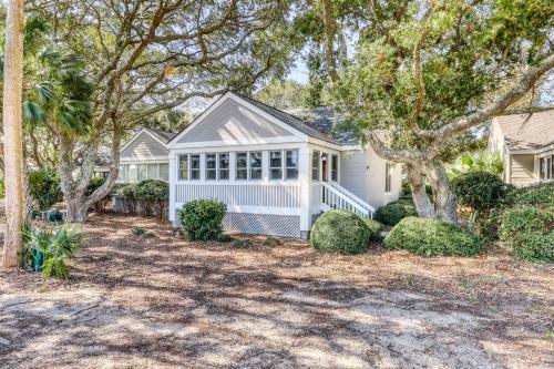445 Golf Shores