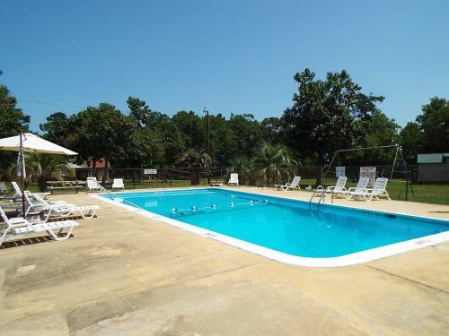 Lake Cabin Resort On Lake Marion In Santee