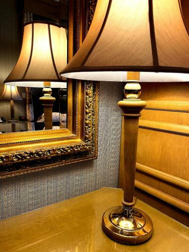 Celebrity Hotel