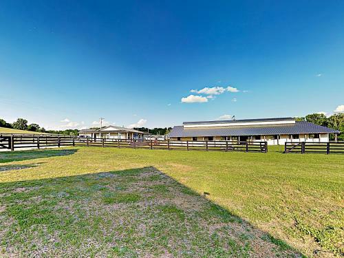 New Listing! Stunning Ranch Home On 10-acre Farm Home