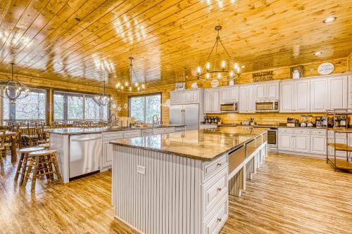 The Grand Orchard Lodge