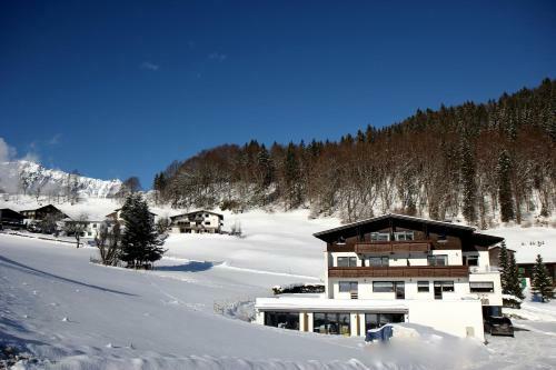 Hostal Pension Golm