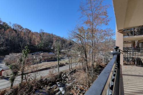 Riverside Escape & Roaring Romance