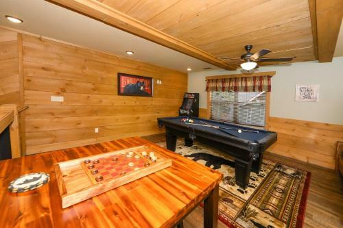 Ivie Holler Chalet