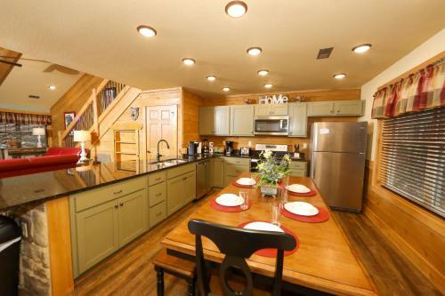 Ivie Holler Chalet