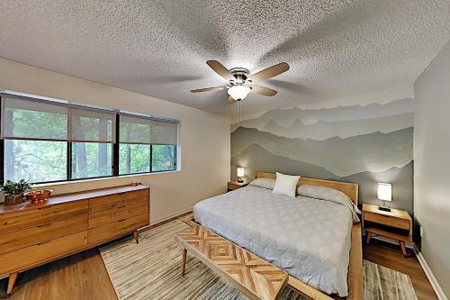 Apartamento Yeti's Hideaway With 3 Pools Near Skiing, Dining Condo