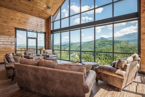 Greystone Pointe Lodge Residence