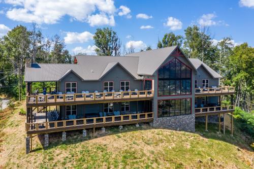 Greystone Pointe Lodge Residence