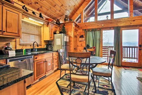 Breathtaking View Cabin With Covered Deck And Hot Tub