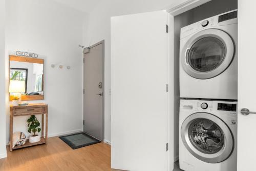 Apartamento Illume - Upscale Gulch View Getaway - Corner Unit Condo