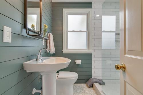 New Listing! Remodeled Getaway In Eclectic Enclave Home