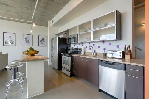Spectacular Views In Contemporary Two Story Condo