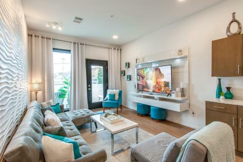 Apartamento Illume - Stylish Suite For 6 - Heated Pool Condo