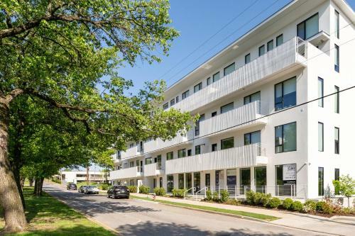 Apartamento Illume - Stylish Suite For 6 - Heated Pool Condo