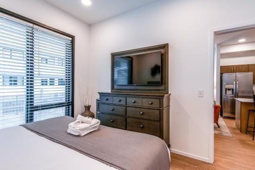 Apartamento Illume - Plush Green Community - Pool-view Balcony Condo