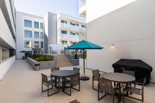 Apartamento Illume - Plush Green Community - Pool-view Balcony Condo