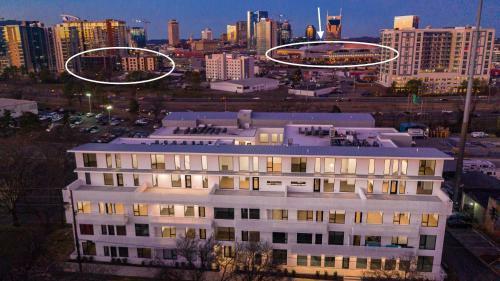 Apartamento Illume - Chic Resort Community - Skyline Balcony Condo