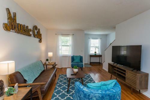 Cozy 2bd Nashville Home Close To Restaurants