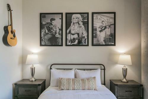 Mid Century Modern Downtown Condo 30+ Night Min