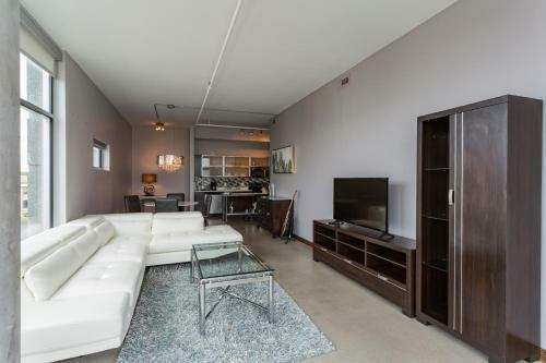 New! Modern And Spacious Nashville Corporate Condo
