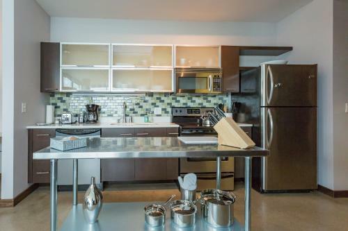 New! Modern And Spacious Nashville Corporate Condo