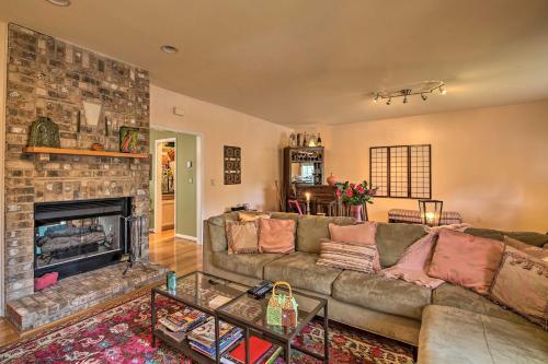 Spacious Nashville Townhome - 1 Mi To Dtwn