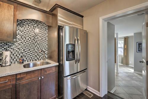 Updated Home With Patio And Yard - Walk To Music Row!