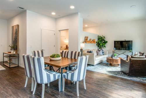 Apartamento Illume - New Elevated Community - All-suite Layout Condo