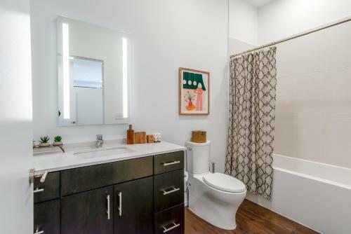 Apartamento Illume - Modern Elegance - Pool & City Views Condo
