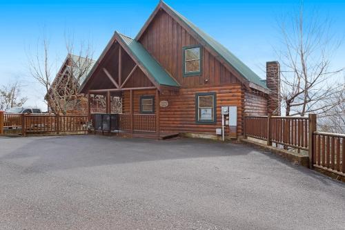 Dancing Bear Lodge