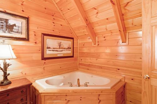 Dancing Bear Lodge