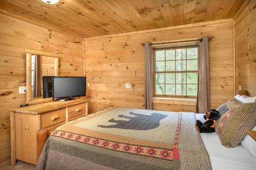 Glori's Retreat