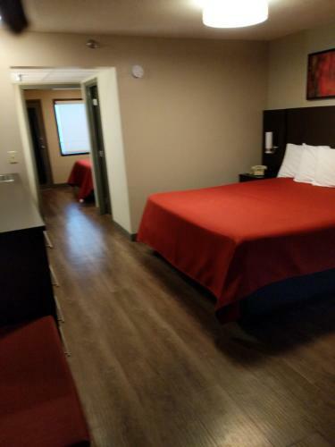 Hotel Riverside Tower